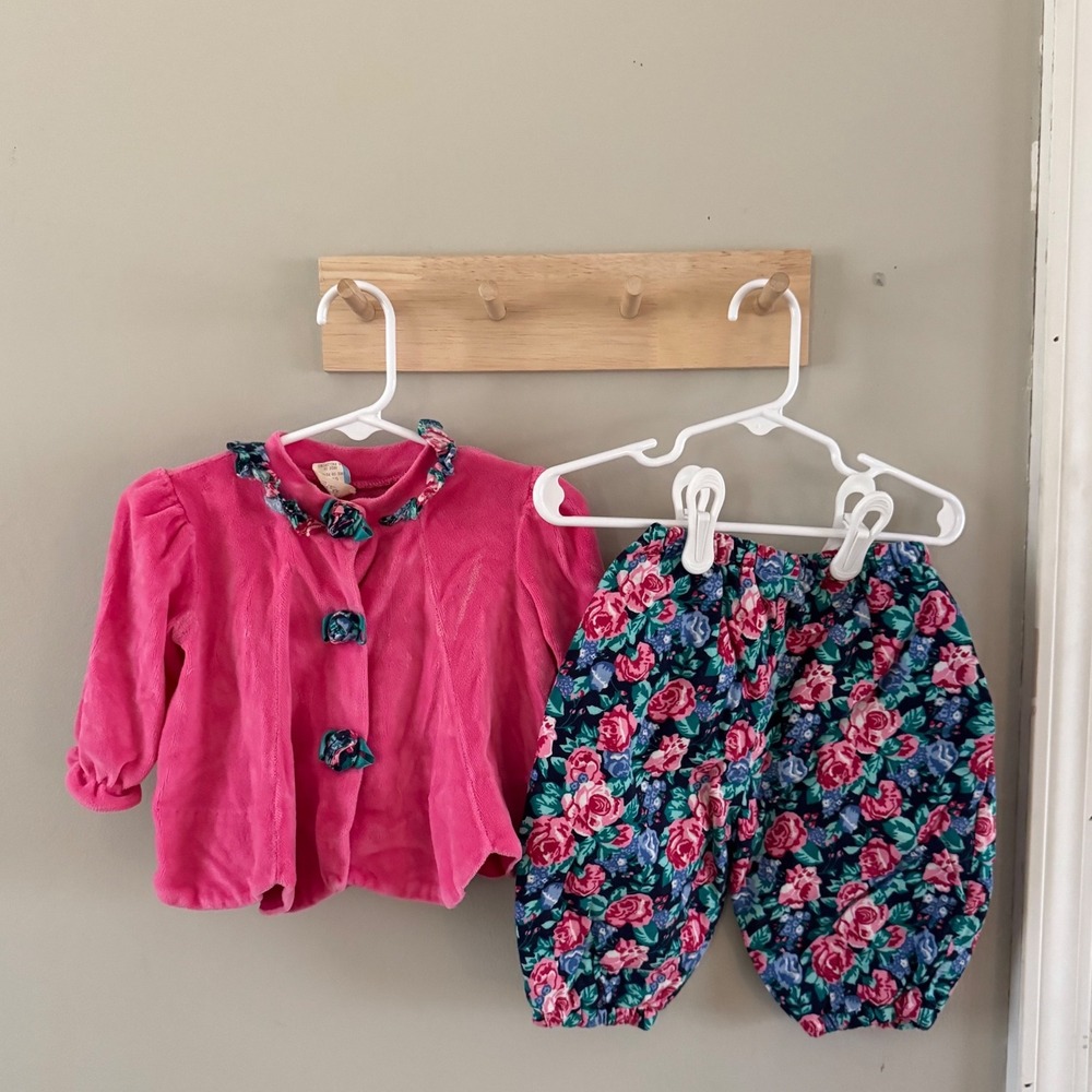 6/9M‎ two piece vintage set